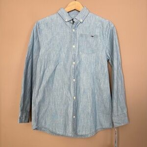 {Vineyard Vines} Button Down Long Sleeve Chambray Shirt - Boys Medium - NWT